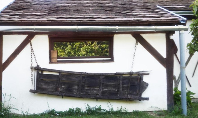 Hetvehely House | Anna Porta