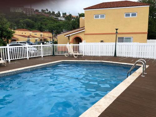 Montego Bay Apartment | Anna's Joye Chatham