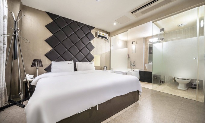 Suwon Hotel | Ansan Chocolate