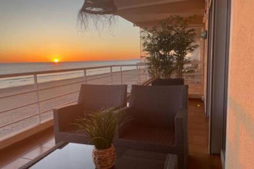 Oliva Apartment | AP-4 XimoApartments A Primera Línea de Playa & Parking