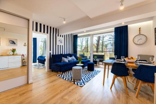 Poddabie Apartment | Apartament 21B Niebieskie Apartamenty z basenem krytym, odkrytym, salą zabaw, animacjami