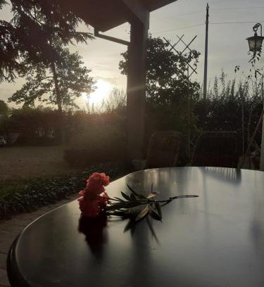 Castenaso Apartment | Apartament Cedro del Libano