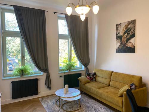 Olsztyn Apartment | Apartament Mała Secesja - dla wyjątkowych gości, więcej niż hotel - 120 lat historii, komfort, prywatność