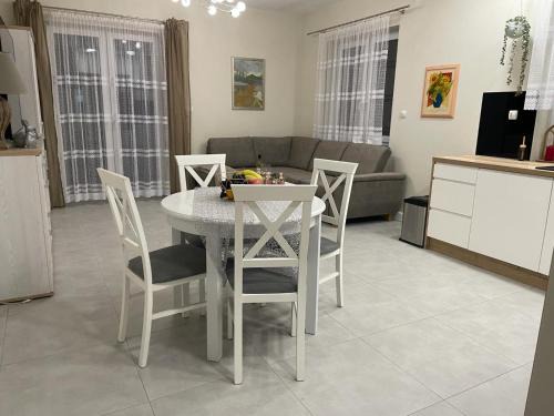 Kostrzyn Apartment | Apartament na Miłej