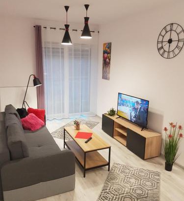 Bielsko-Biala Apartment | Apartament Nowoczesny Komfortowy Kustronia z Garażem Balkonem Wanną