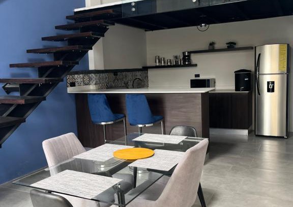 Quetzaltenango Apartment | Apartamento en condominio Damos factura