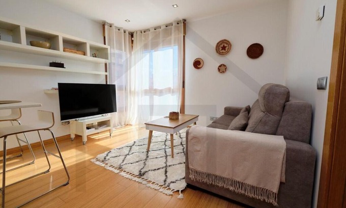 Cimadevilla Apartment | Apartamento La Muralla - Gijón