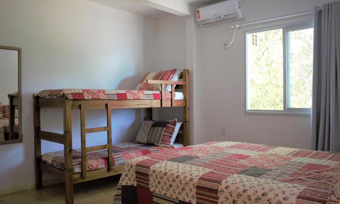 Ponta do Papagaio Apartment | Apartamento Sunset, à 80 metros da praia