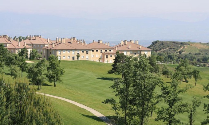 Sojuela Apartment | Apartamentos Campo de Golf