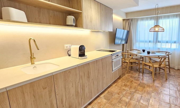 Ciutat de les Arts i les Ciencies Apartment | APARTAMENTOS LAS CIENCIAS STUDIO Q. Wi-Fi + Parking + Aire Acondicionado