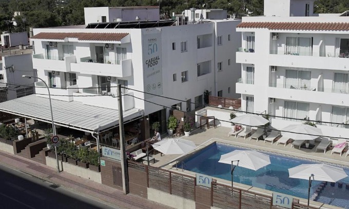 Sant Antoni de Portmany Apartment | Aparthotel Fleming 50 - Adults Only