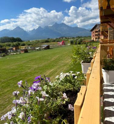 Velka Lomnica Apartment | ApartLiv