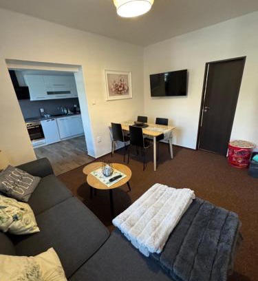 Cerny Dul Apartment | Apartmán 85