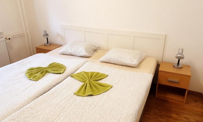 Kralova Apartment | APARTMÁN BYSTRICA city & parking