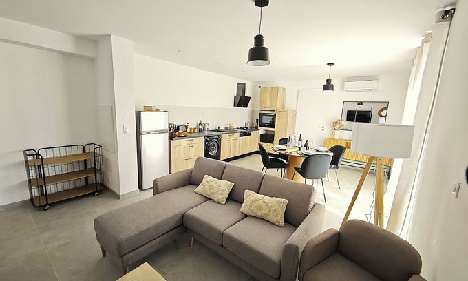 Santa-Reparata-di-Balagna Apartment | Apartment A Santa* sleeps 4, pool, gym, games 10min from beaches