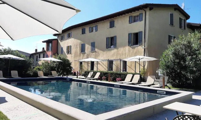 San Felice del Benaco Apartment | Apartment 'Antica Torre Catullo' with Mountain View, Wi-Fi and Air Conditioning