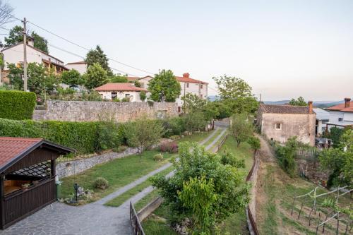 Tomaj Apartment | Apartma ODDIH