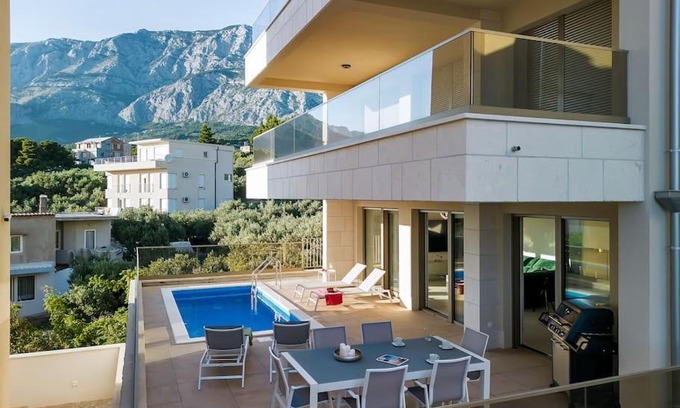 Tucepi Apartment | Apartman DeLux with private pool - Makarska Exklusiv