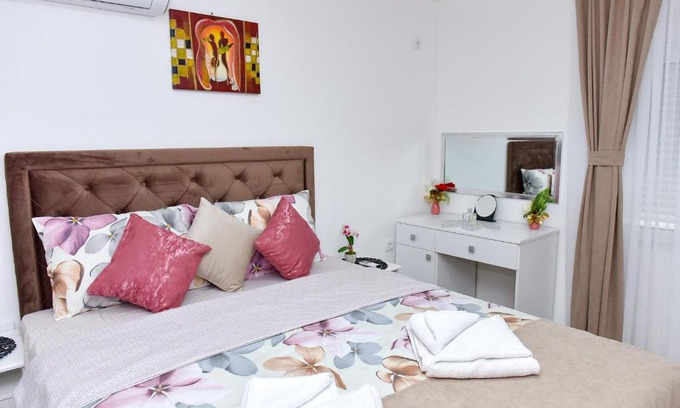 Kursumlija Apartment | Apartmani Simić