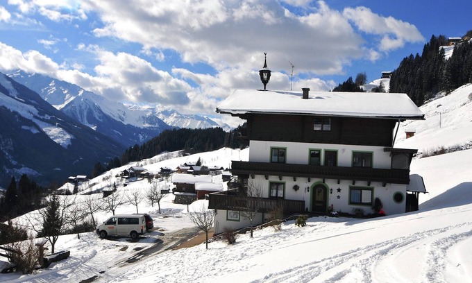 Schonbach Apartment | Apartment in Hollersbach near Ski Slopes