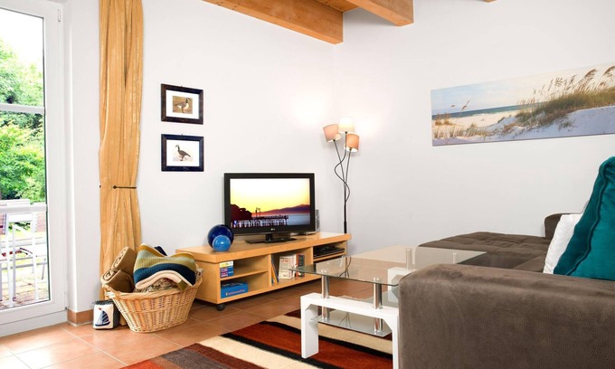 Kaltenhof Apartment | Apartment Meerforelle 1 - Beautiful ground floor apartment in Kaltenhof.