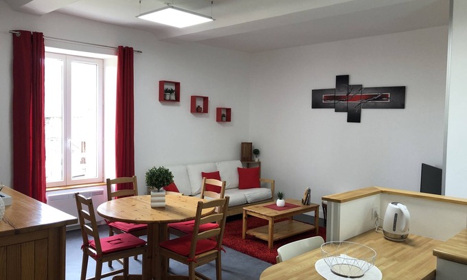 Tracy-sur-Mer Apartment | APARTMENT 1.5 kms FROM THE LANDING BEACHES