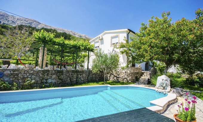 Batomalj Apartment | Apartment ∙ 1 bedroom ∙ 5 guests