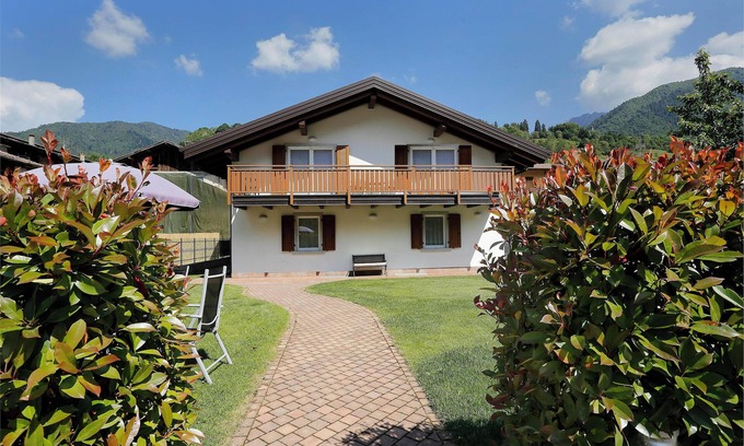 Tiarno di Sopra Apartment | Apartment 1 - ground floor CIN IT02229C29HW5GDWD