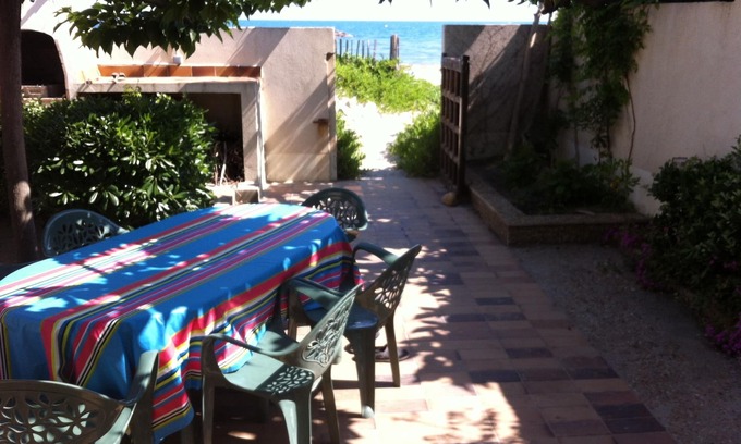 Carnon-Plage Apartment | Apartment 55 m2 feet in water shady garden 50 m2 ideal families