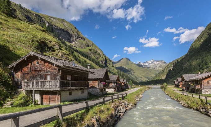 Matrei in Osttirol House | Apartment Alpine Classic