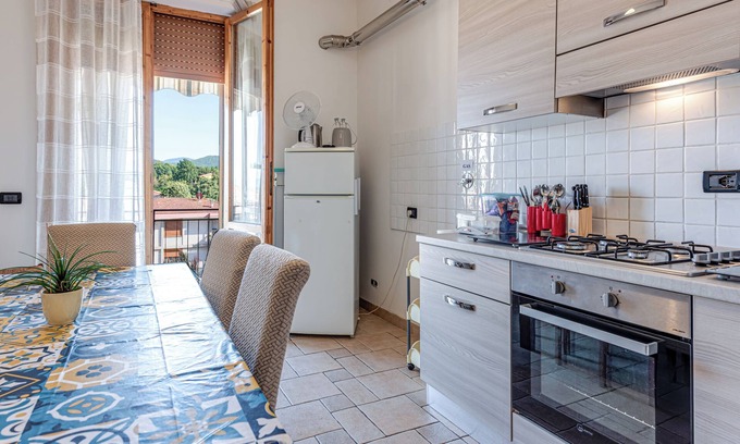 San Piero a Sieve Apartment | Apartment 'A Casa Di Bianca Con Terrazza' with Private Terrace, Balcony and Wi-Fi