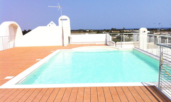 Otranto House | Apartment A5 - Apartment on the ground floor on two levels with garden