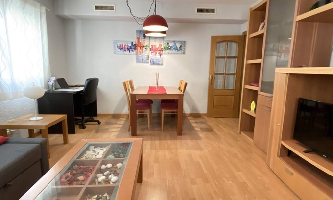 La Latina Apartment | Apartment Aluche for 4 people with free parking