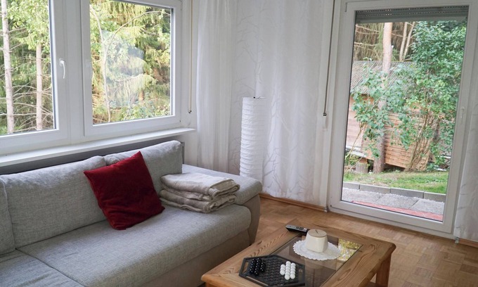 Niedereschach Apartment | Apartment 'Am Eschachwäldle' with Private Terrace, Private Garden and Wi-Fi