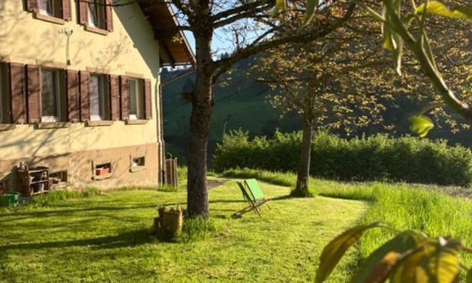 Biederbach Apartment | Apartment 'Auszeit Im Waldhaus' with Mountain View, Shared Garden and Wi-Fi