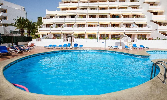 San Eugenio Apartment | Apartment Avenida de Los Pueblos 16