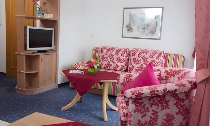 Tonbach House | Apartment 'B 22' with Mountain View, Private Terrace and Wi-Fi