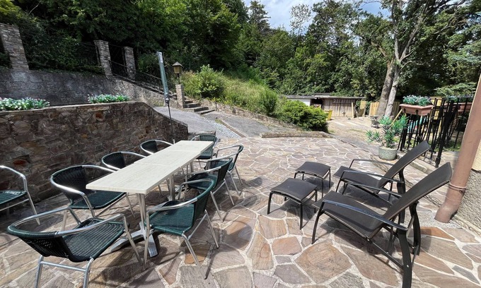 Baden Apartment | Apartment Badenblick - Almschlössl