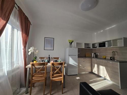Ljubljana Apartment | Apartment Barje II, bright&sunny, private parking