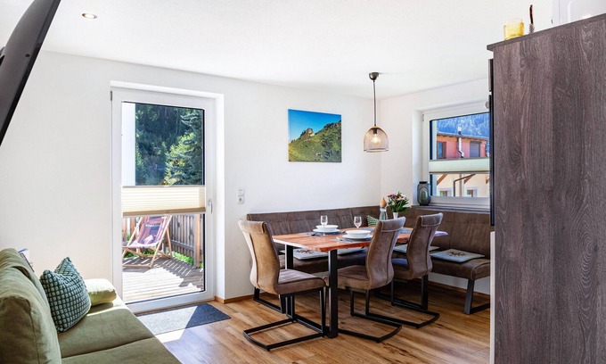 Nauders Apartment | Apartment 'Berghoamat Nauders' with Mountain View, Private Terrace and Wi-Fi