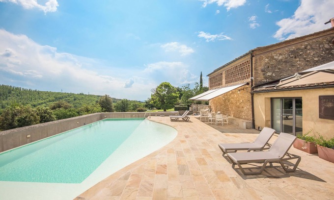 La Cetina Apartment | Apartment 'Brotes Appartamento Mandorlo' with Shared Pool, Wi-Fi and Air Conditioning