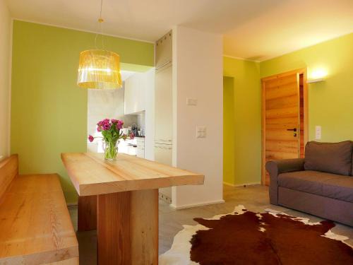 Sankt Moritz-Bad Apartment | Apartment Chesa La Soliva by Interhome