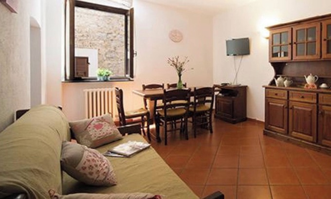 Campochiesa Apartment | Apartment 'Ciclamino' with Shared Pool, Shared Garden and Wi-Fi