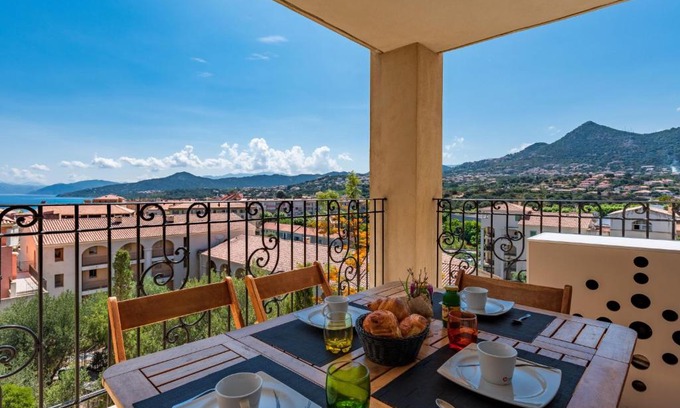 L'Ile-Rousse Apartment | Apartment Clos des Oliviers by Interhome