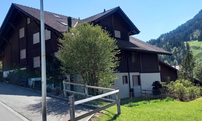 Zweisimmen Apartment | Apartment Crocus by Interhome