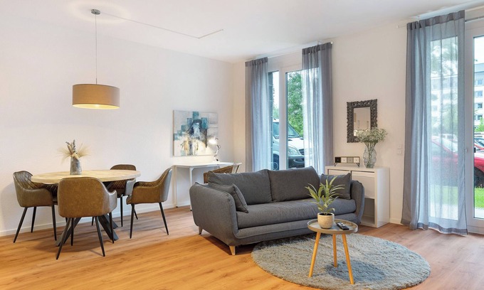 Unterwiehre-Nord Apartment | Apartment 'Km Style Apartments 3' with Balcony and Wi-Fi