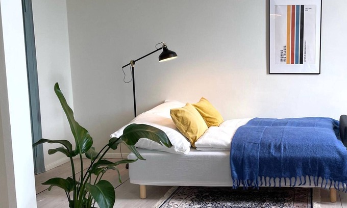 Mitte Apartment | Apartment 'Design Loft Gostenhof - Top Location' with Wi-Fi