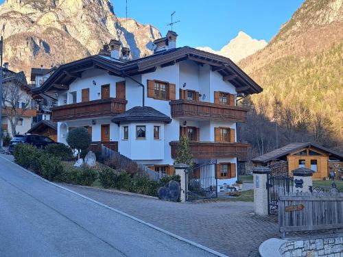 Taibon Agordino Apartment | Apartment El Cor