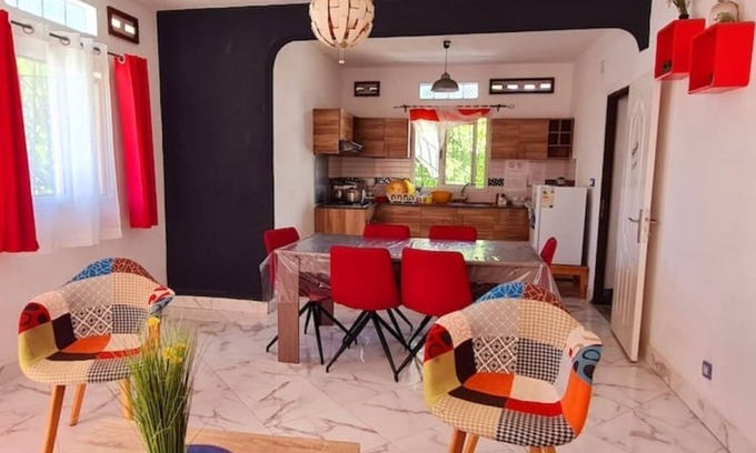 Mahajanga Apartment | Apartment F3 IBIZA swimming pool terrace, barbecue area. Quiet, secure setting