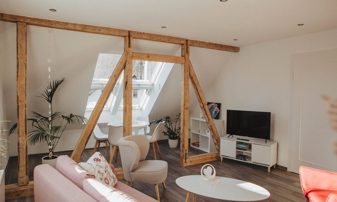 Bad Wildbad Apartment | Apartment 'Ferienwohnung Wunderbar' with Mountain View, Private Terrace and Wi-Fi